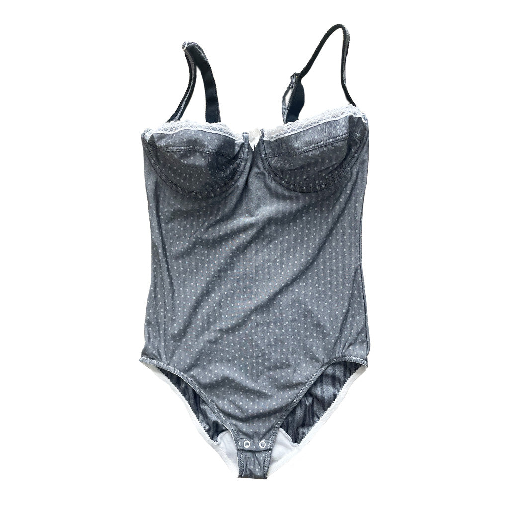 Body Cacharel
