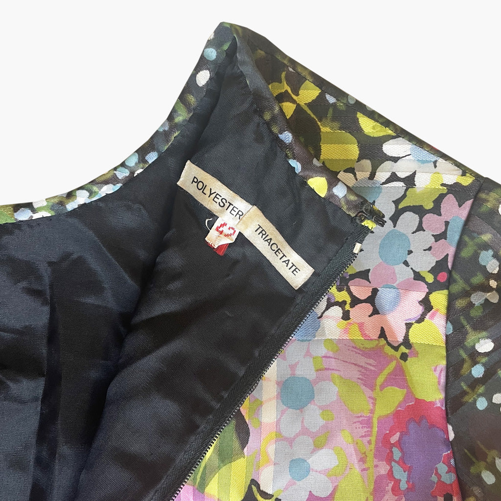 Vintage Floral Dress With Pleated Skirt 1970s