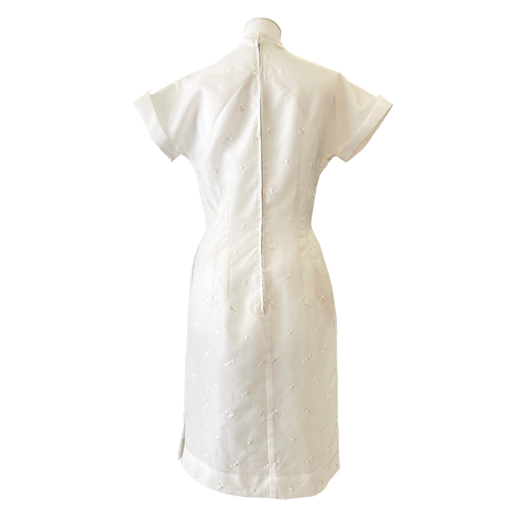 Vintage White Chinese Style Dress 1970s