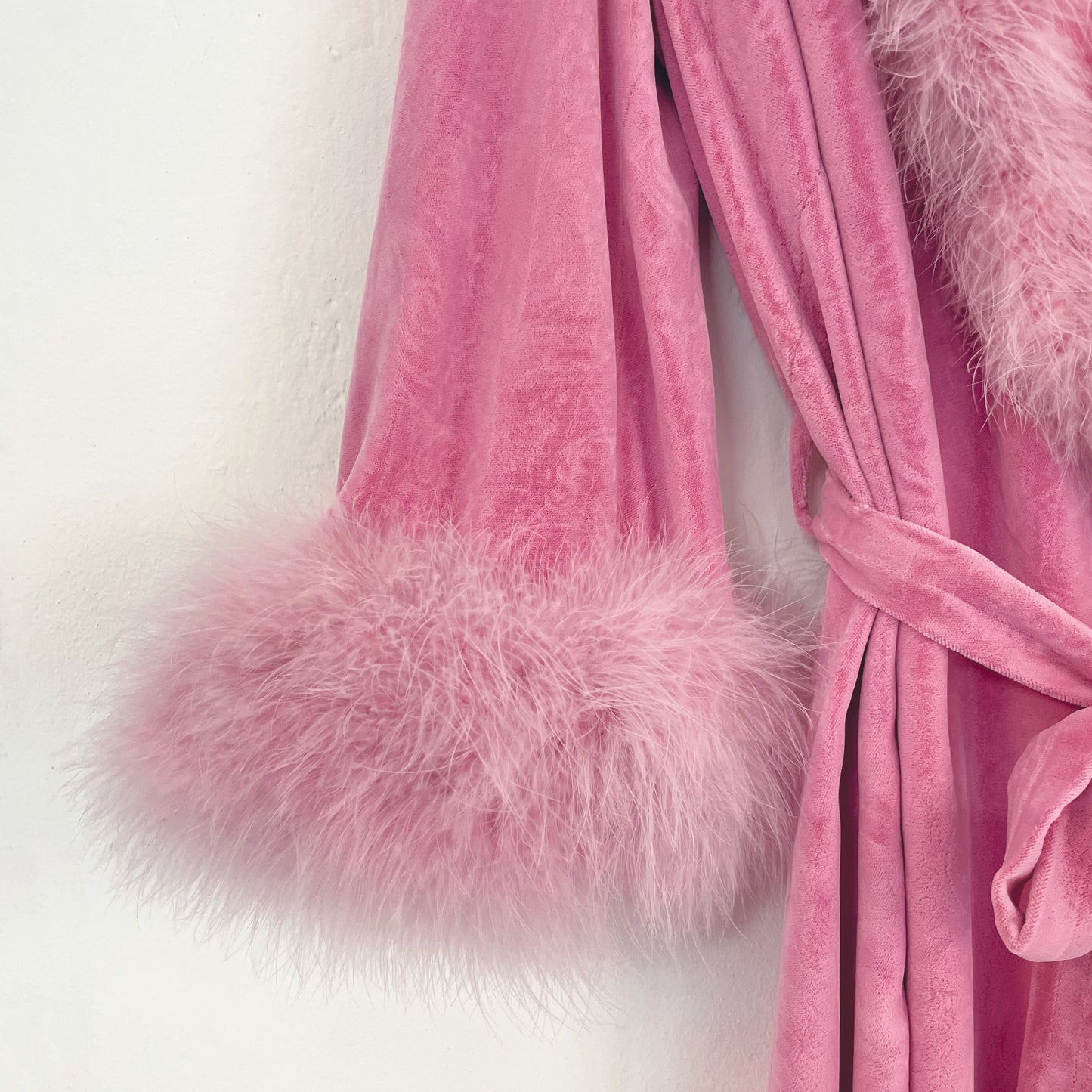 Vintage Dressing Gown With Feathered Details